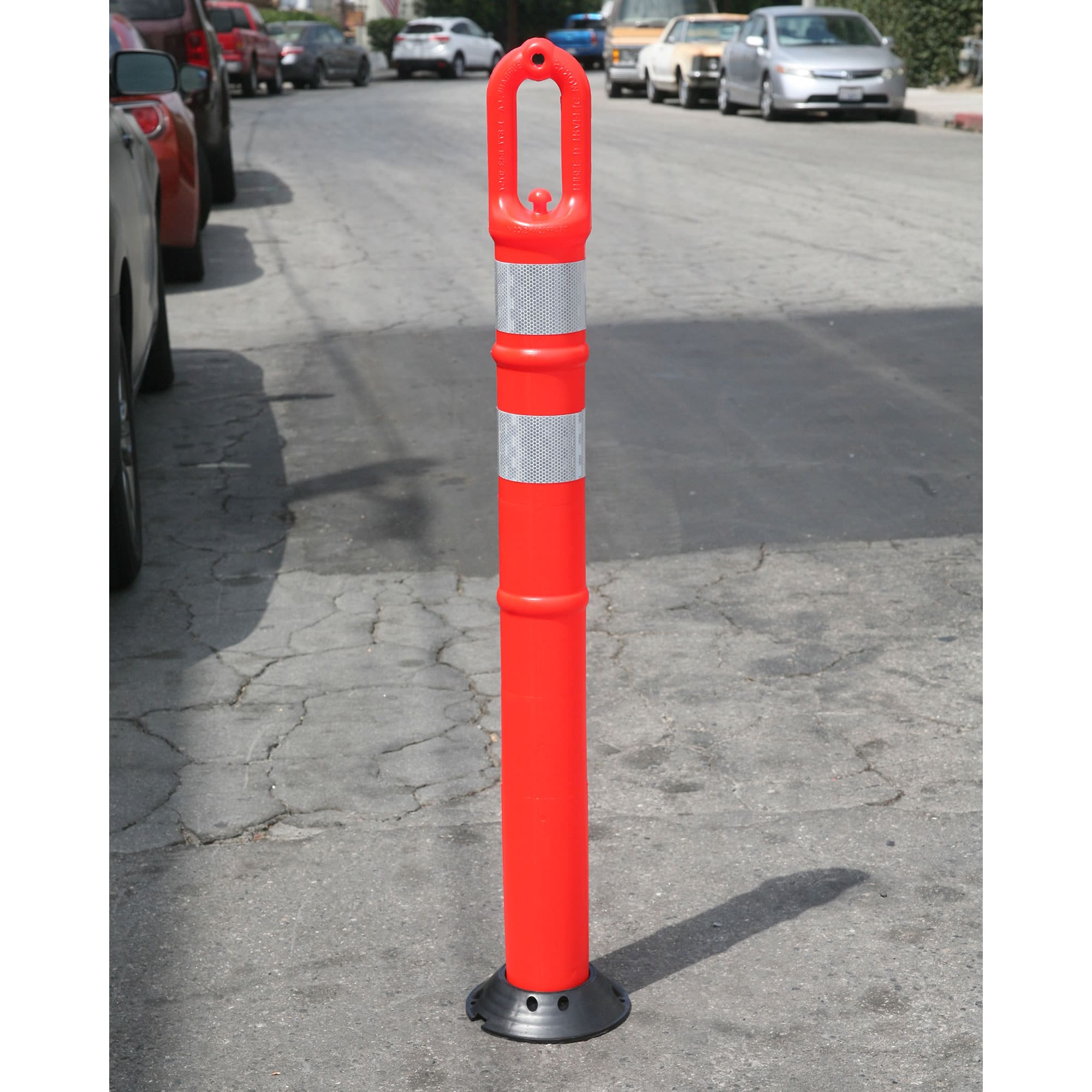 TD5100S Ring Top Fixed Surface Mount Delineator Posts w/ Base