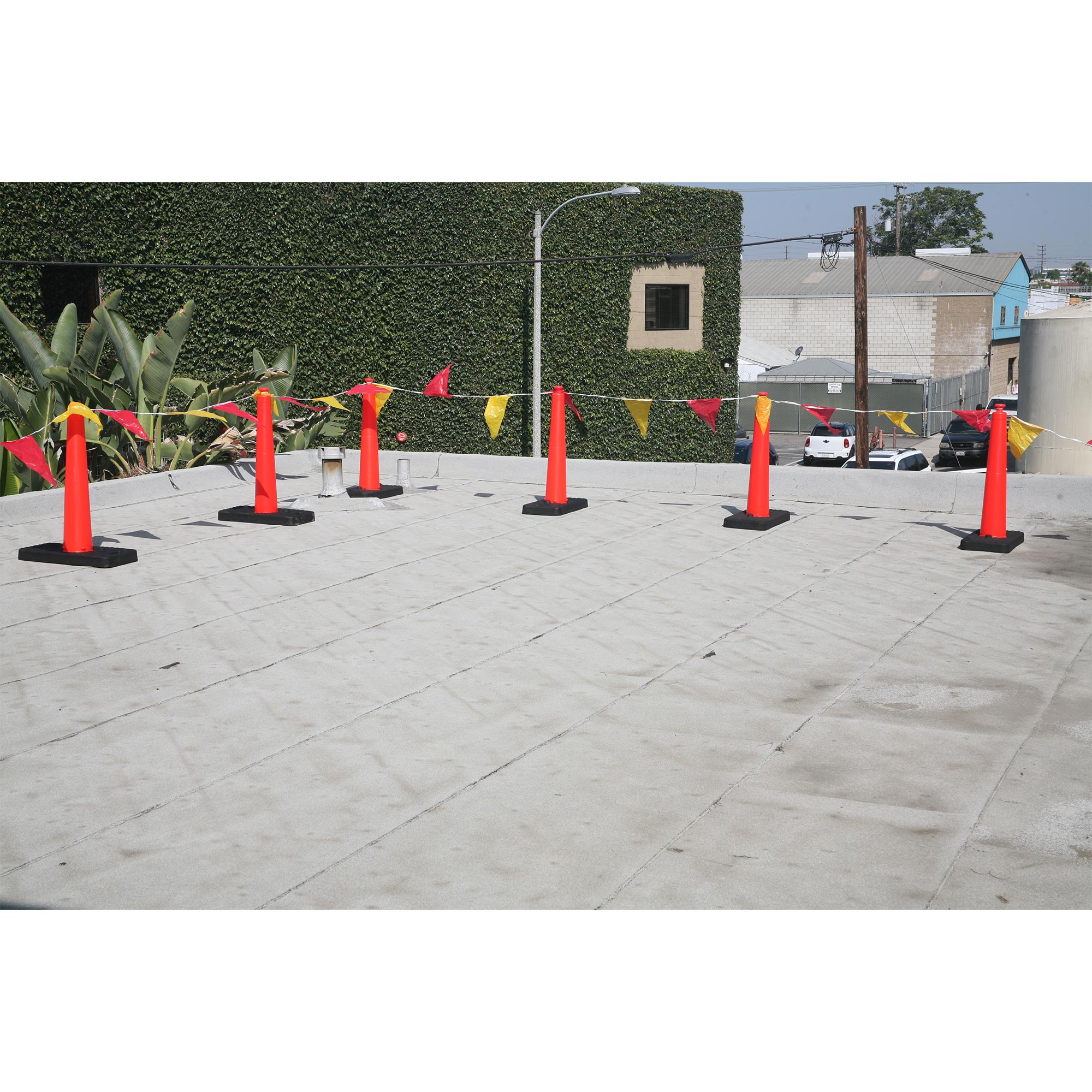 TD7039 Safe Edge Rooftop Stackable Delineator